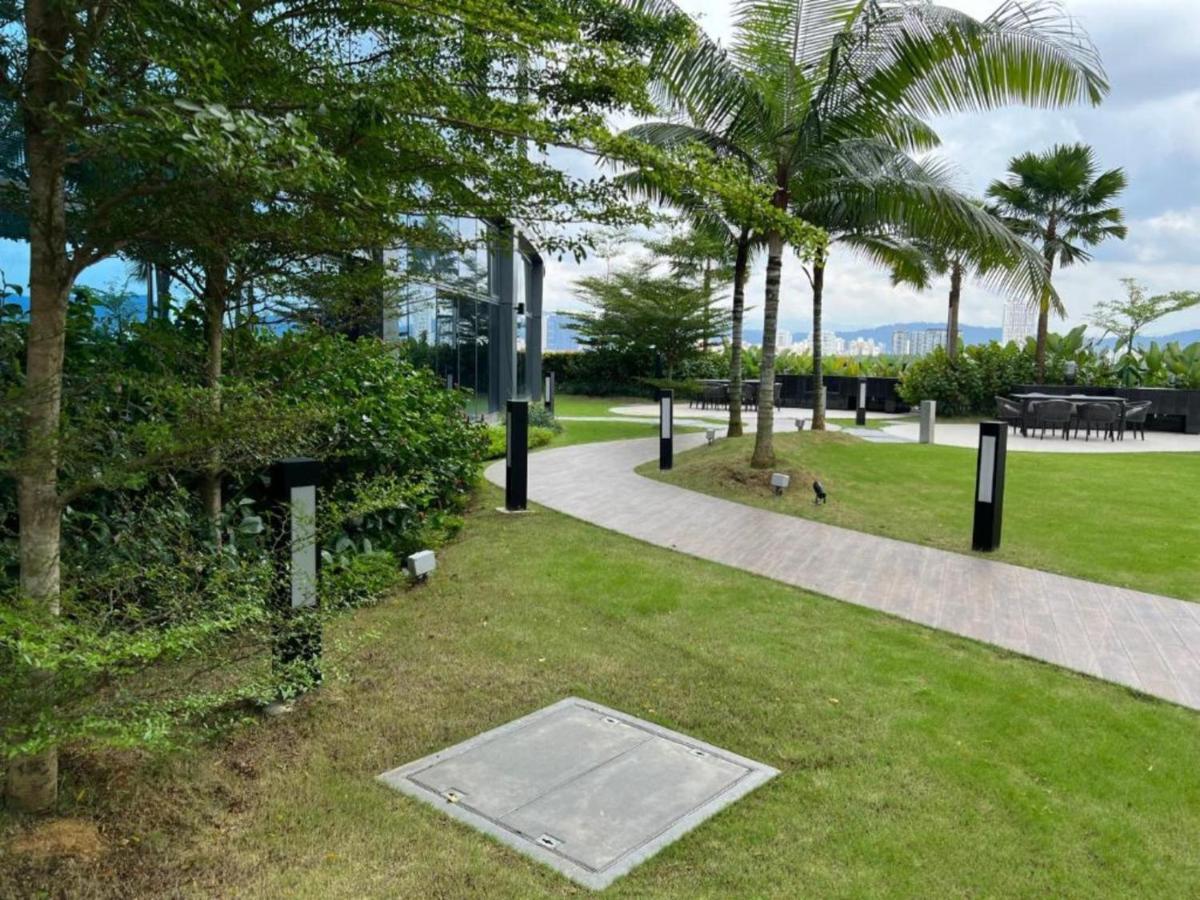 Eaton Suites Klcc Куала-Лумпур Экстерьер фото